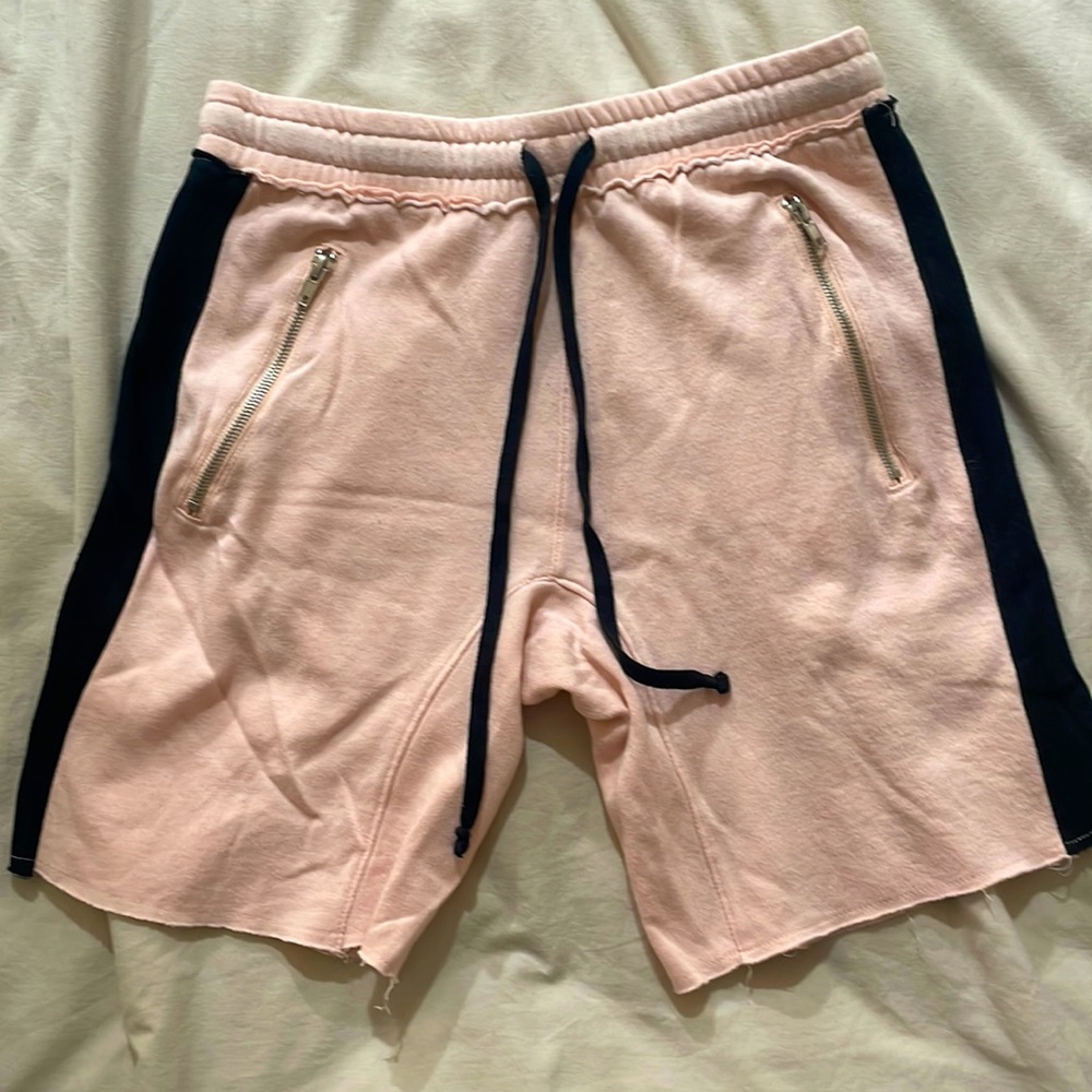 Sweatshorts with zip pockets